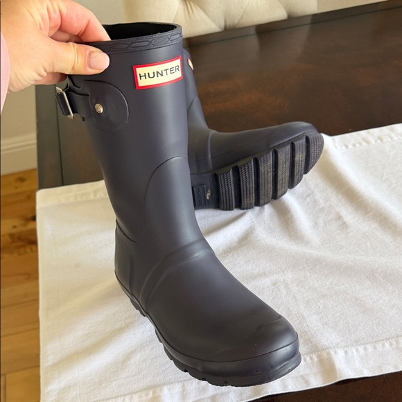 Hunter Original Short Waterproof Rain Boot dark purple size 8 - Picture 7 of 7